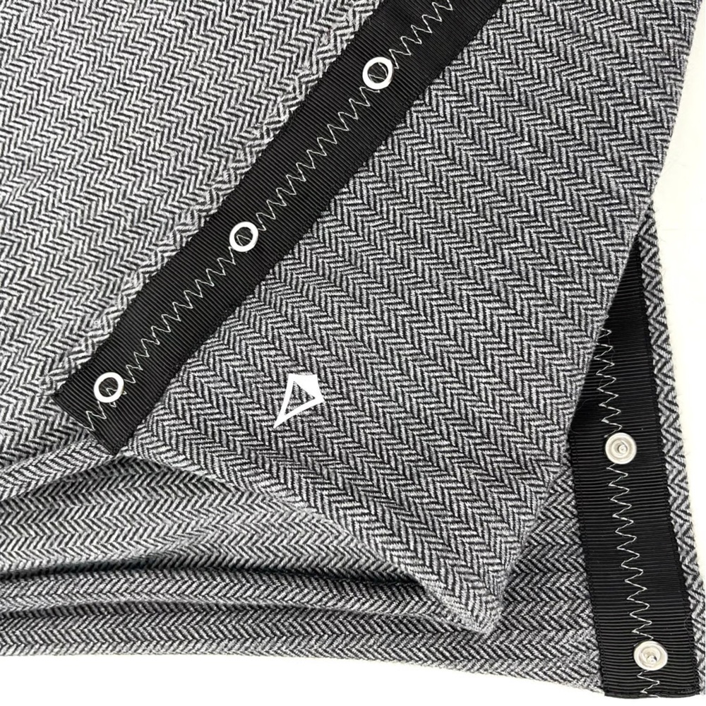 2 for $20// Ivivva Charcoal Wrap Scarf - Picture 2 of 6